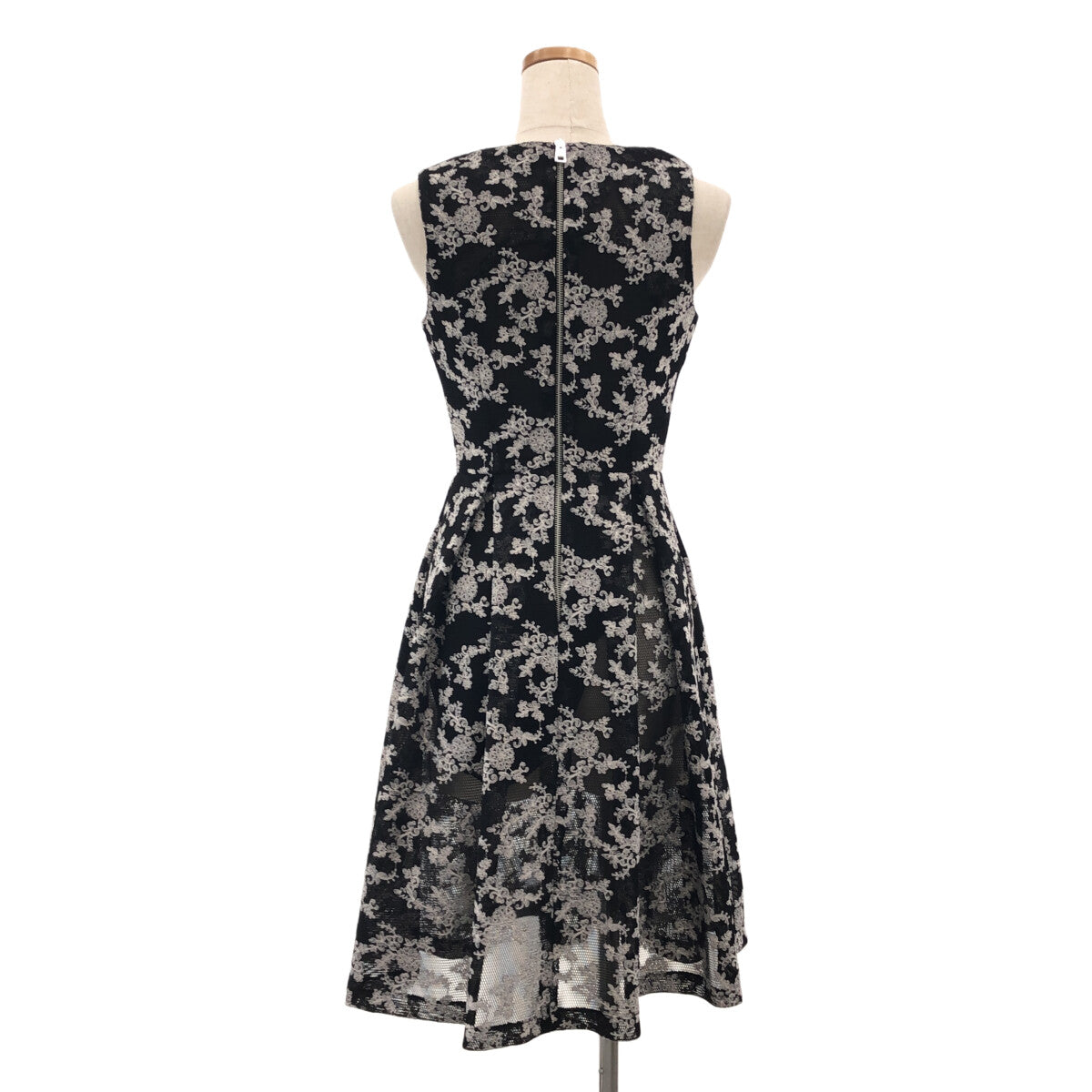 AINEA |花朵設計喇叭裙 | 38 |女性的