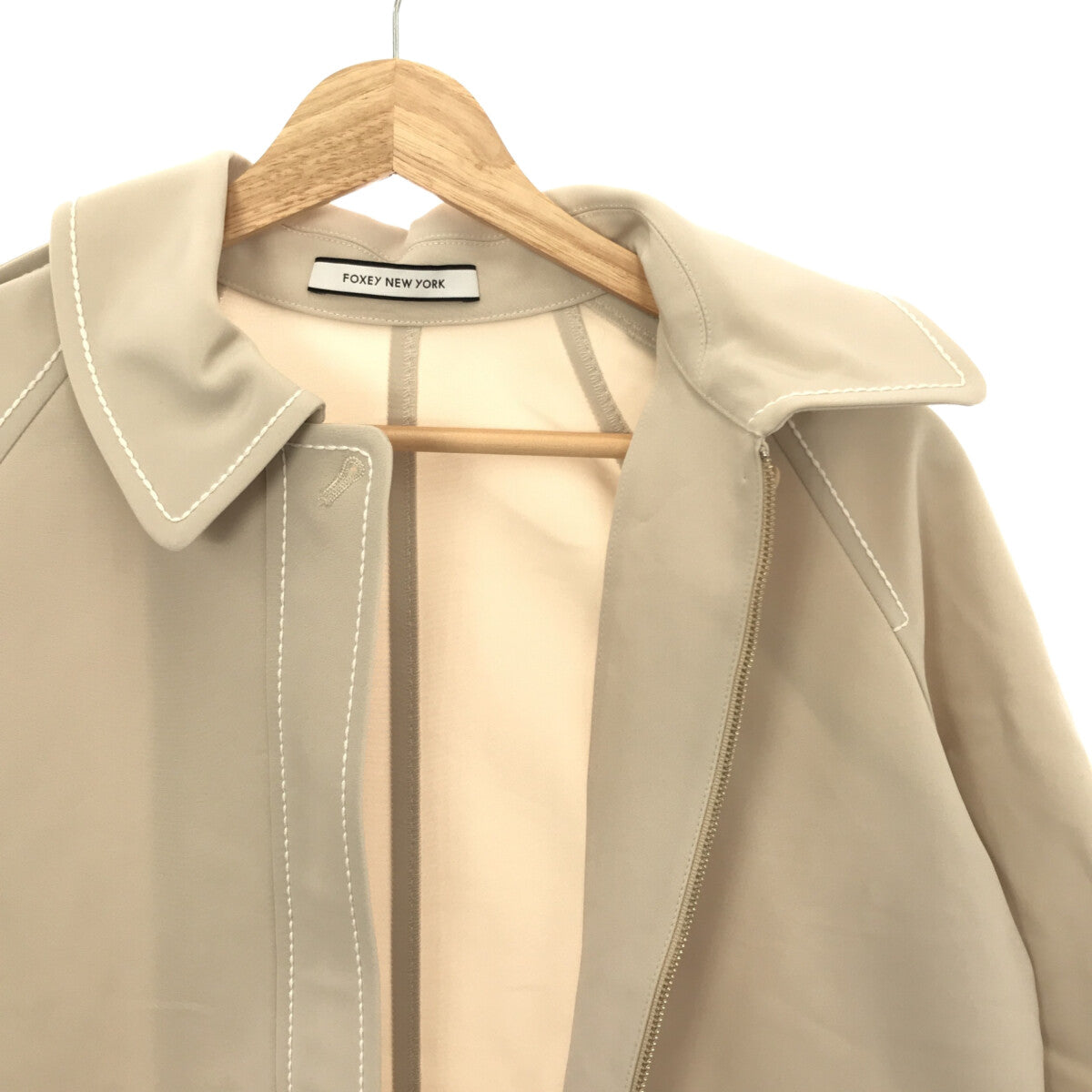FOXEY NEW YORK / フォクシーニューヨーク | ジップアップ ストレッチコート | 38 | ベージュ | レディース
