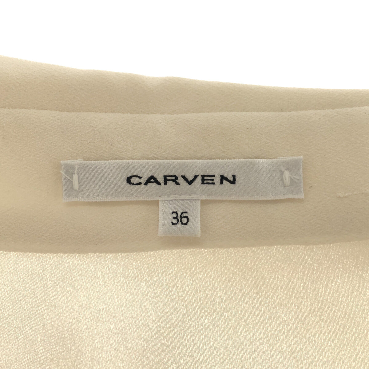 carvenCarven カルヴェン のワンピース　36