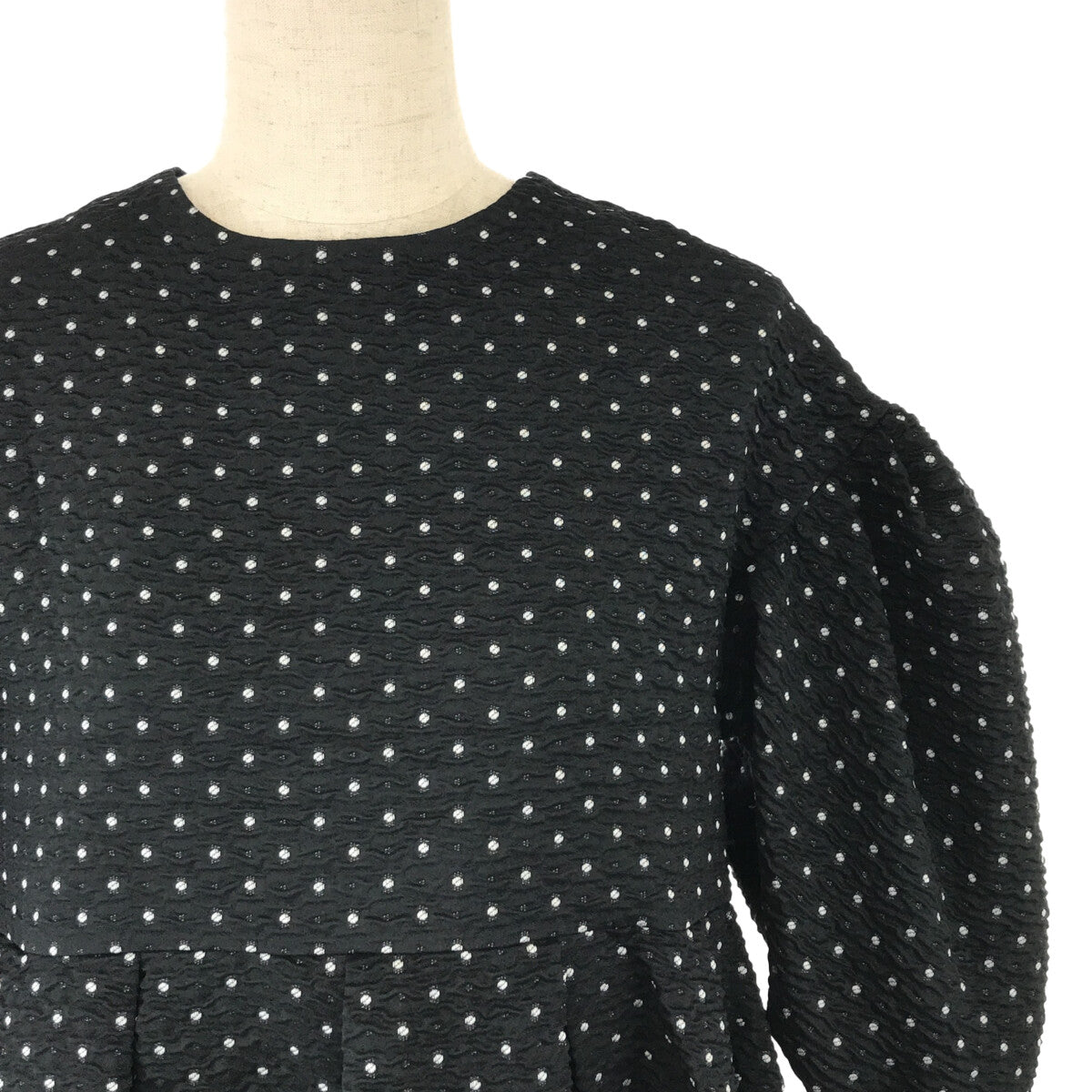 Bluelea Dot jacquard blouse ブラック