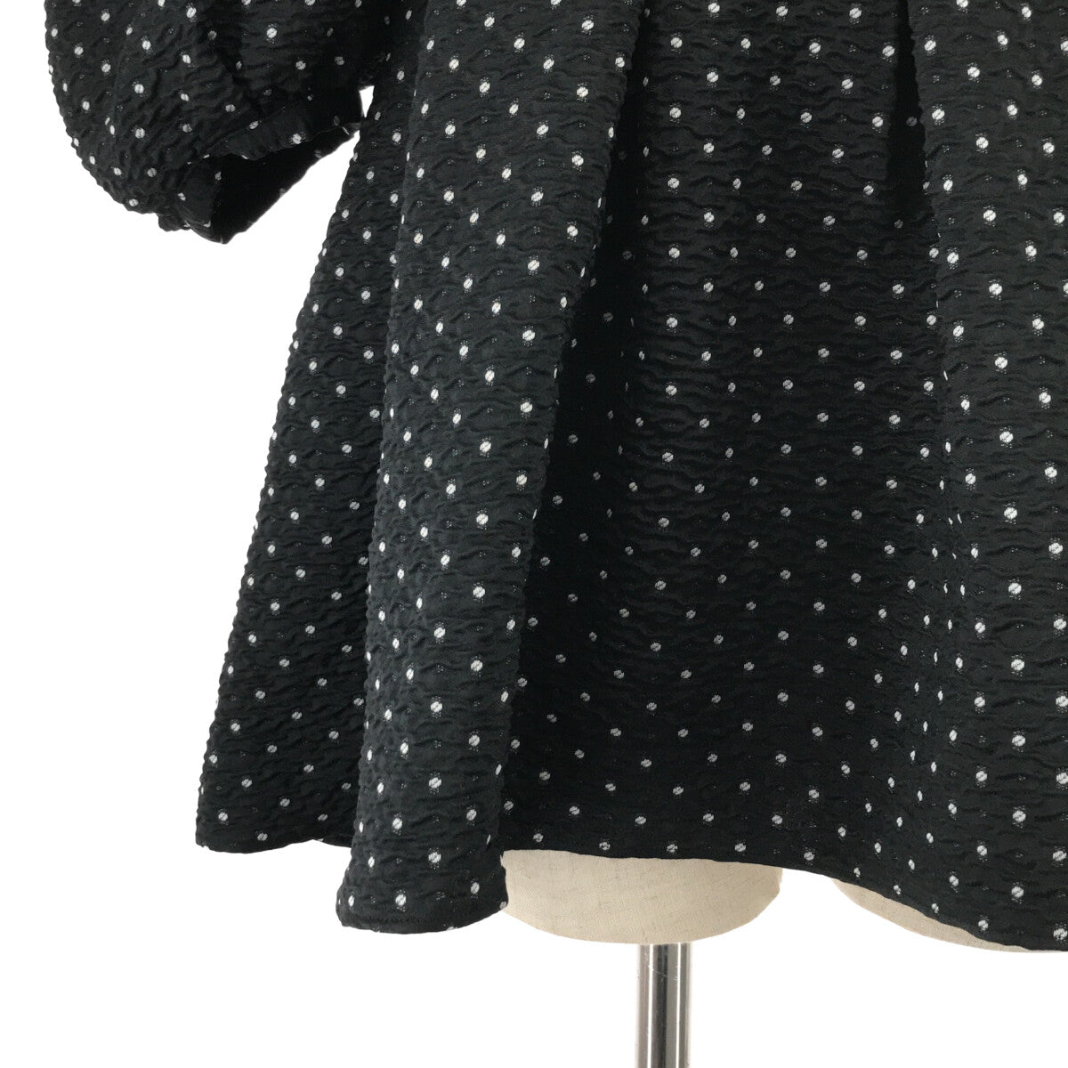 Bluelea Dot jacquard blouse ブラック