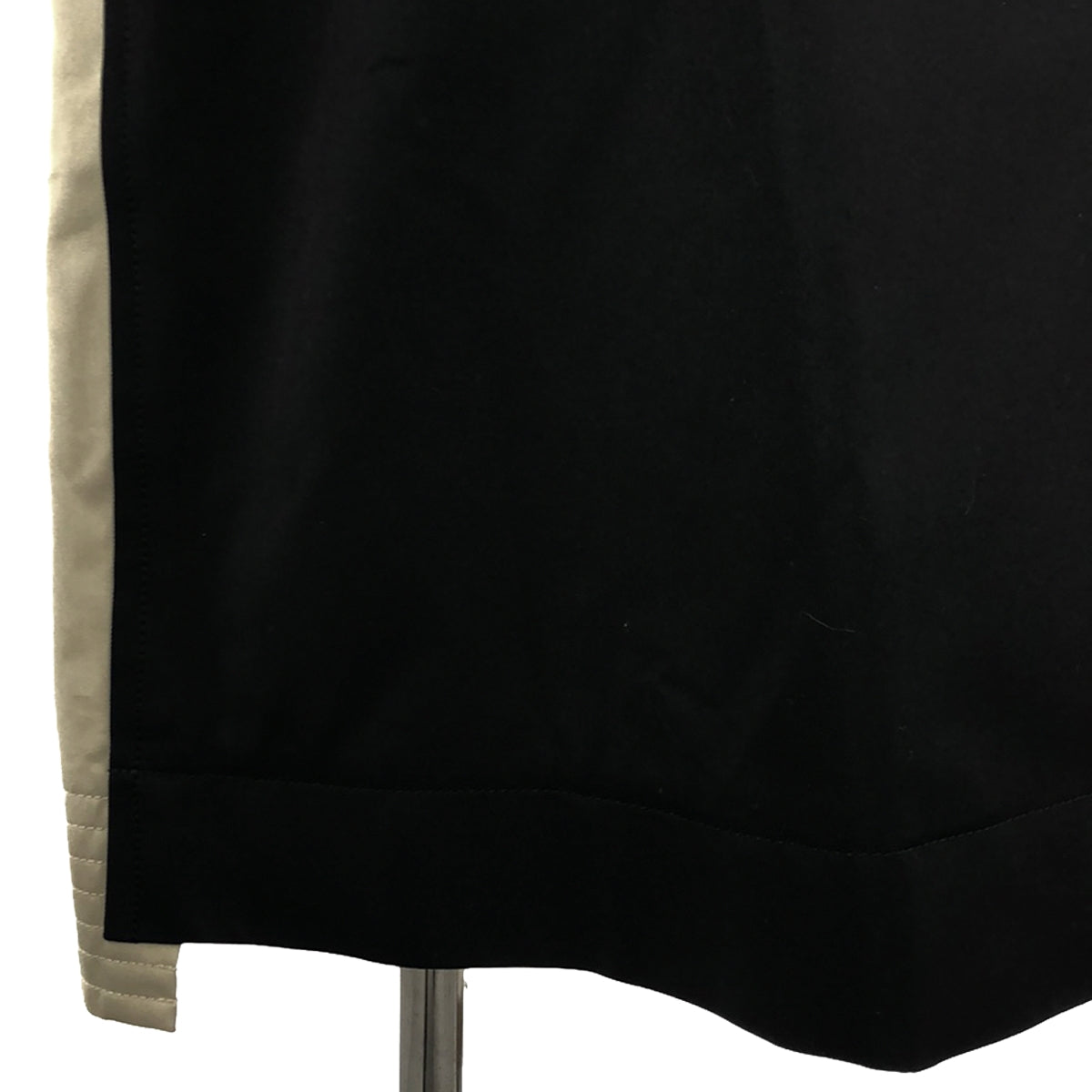 薩卡伊 | 2023SS |華達呢拼接大衣風衣 | 1 |米色/黑色|女性的