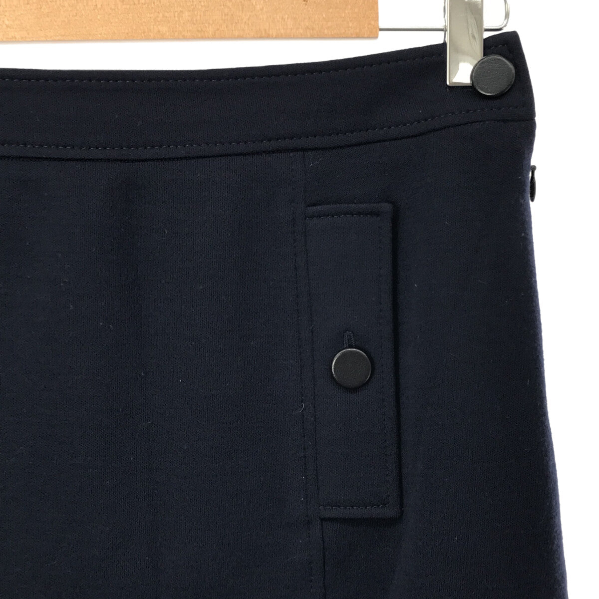 AQUASCUTUM / アクアスキュータム | バックスリットスカート | ネイビー | レディース
