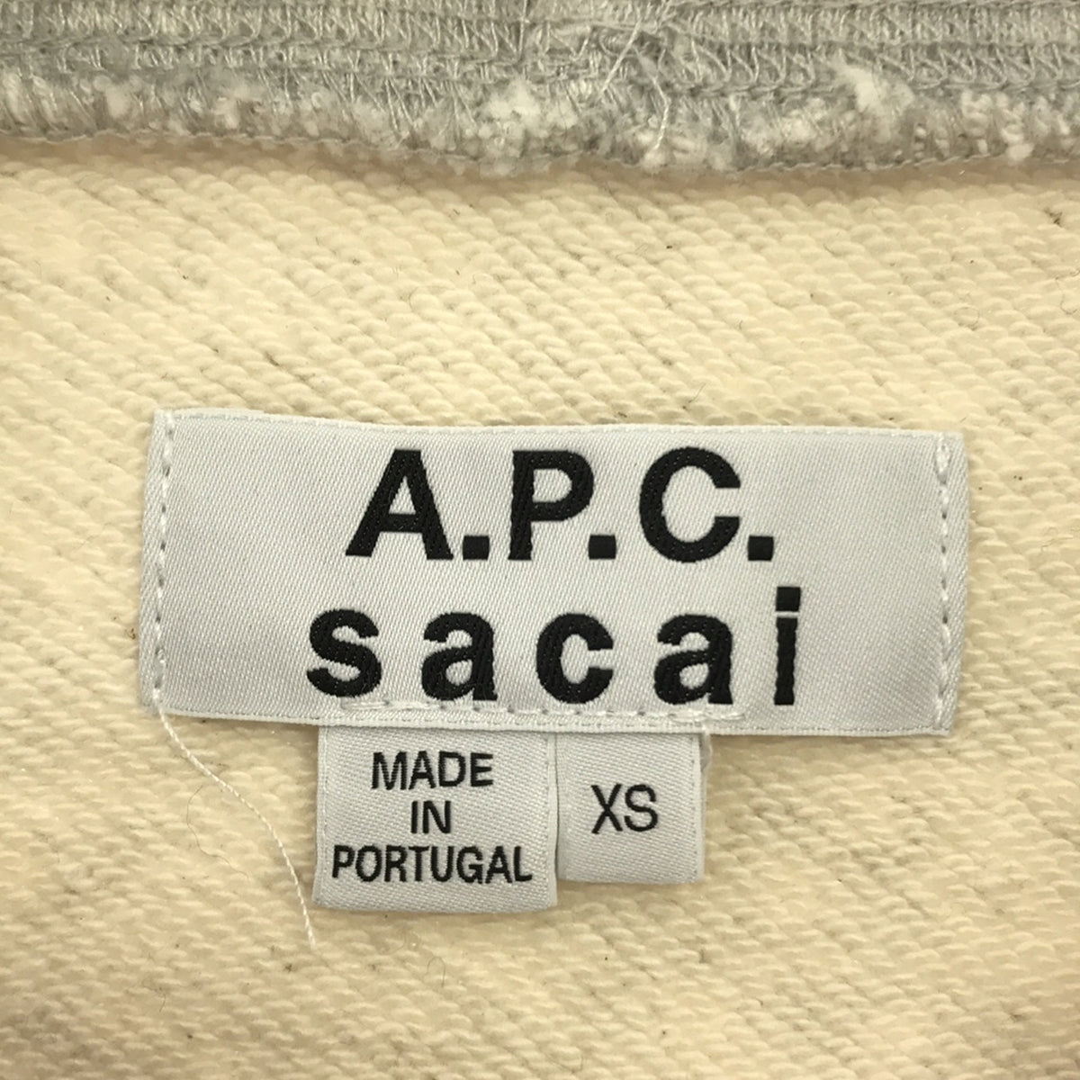 sacai / サカイ | × A.P.C. / アーペーセー ロゴ プルオーバーパーカー | XS | グレー | メンズ