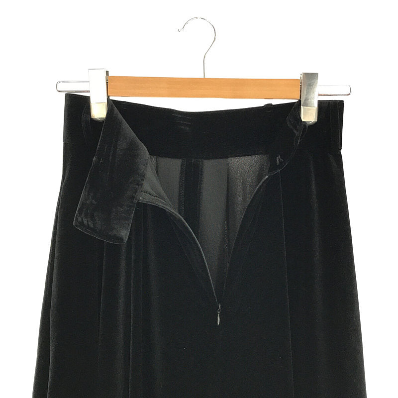 Velvet Flare Skirt Black – IN:05NY
